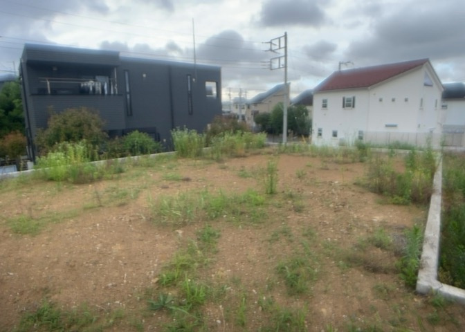 最寄り駅が近いなどの交通アクセスが良い土地だと暮らしやすいですよね。通勤・通学の観点から土地を選ぶことも大切です！自身や家族のライフワークからあったの物件を探しましょう！当社営業がお力になります！