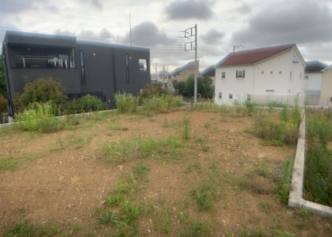 土地探しをしていると都市計画区域という言葉を目にすると思います。法律によって、都道府県知事や国土交通大臣が指定するエリアのことを指しており、都市計画区域は市街化区域と市街化調整区域に分けられています。