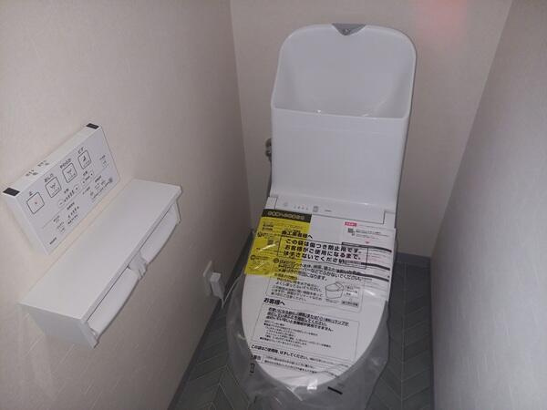 シャワートイレ新品
