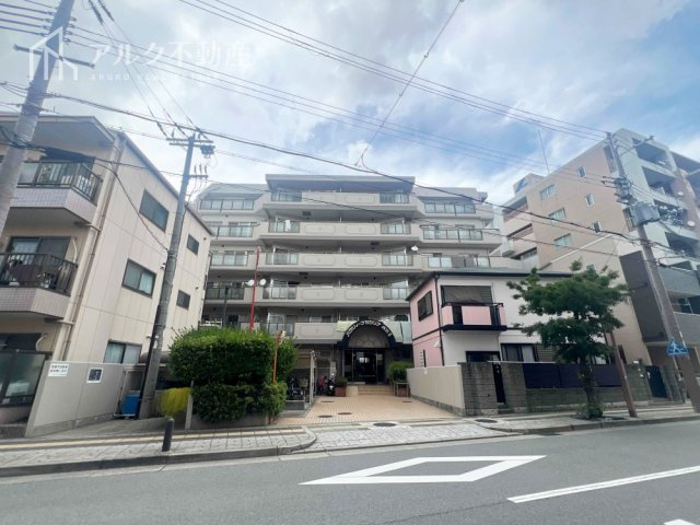 鉄筋コンクリート造6階建3階部分