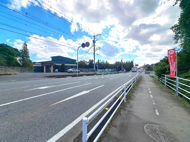 前面道路含む現地写真