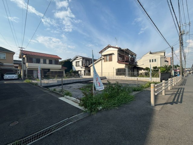 JR中央線始発「高尾駅」まで徒歩15分！朝は座って都内まで通勤・通学が可能です。
