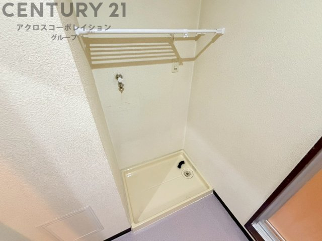 メゾネット2階建、フルリノベーション予定！こちらはリノベ前の写真になります。
