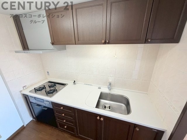 メゾネット2階建、フルリノベーション予定！こちらはリノベ前の写真になります。