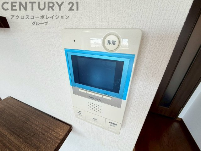 メゾネット2階建、フルリノベーション予定！こちらはリノベ前の写真になります。