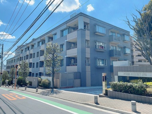 外観：313004578336