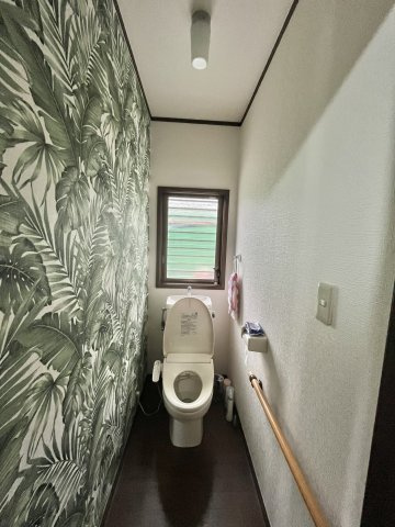 ゆったりとした空間のトイレです