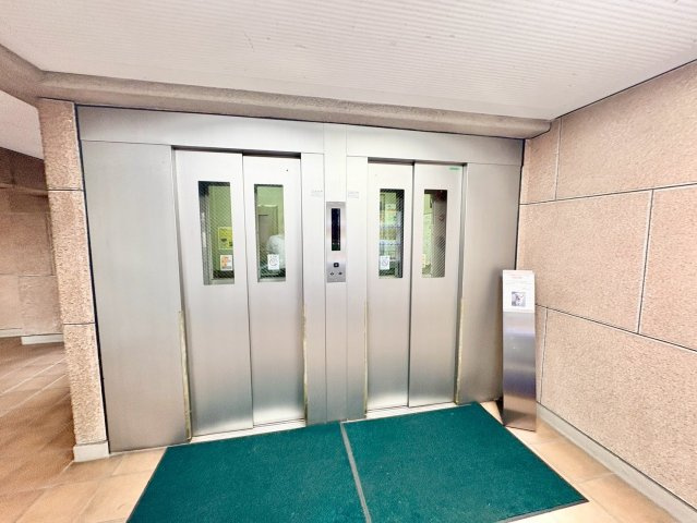 越谷スカイハイツB棟