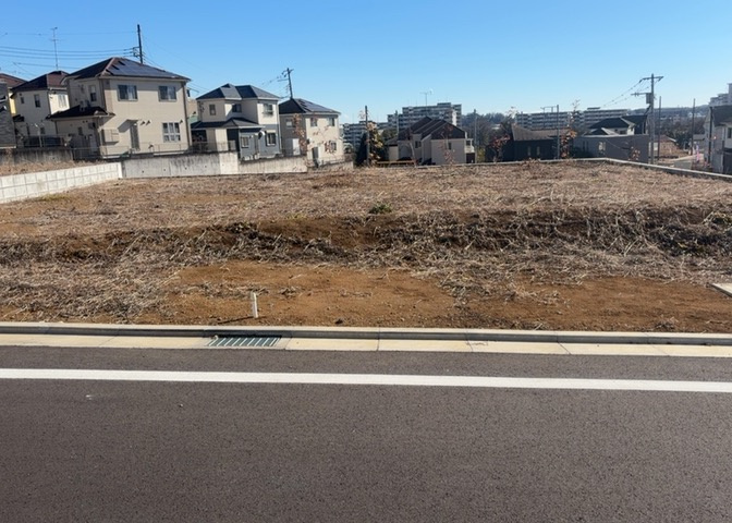 家を建てる前提で土地を探している場合、地盤の丈夫さは譲れない条件の一つです。地盤が脆弱だと追加工事が必要となります。また、過去に地盤沈下や液状化現象を起こした土地は、できるだけ避けた方がいいでしょう。