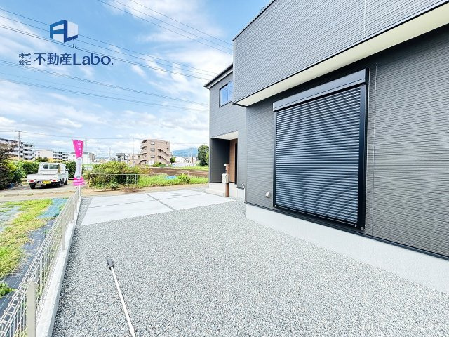 ●お庭スペース●　家庭菜園やお子さまのプールなどいろいろなことに使用できるうれしい広さのお庭スペース♪