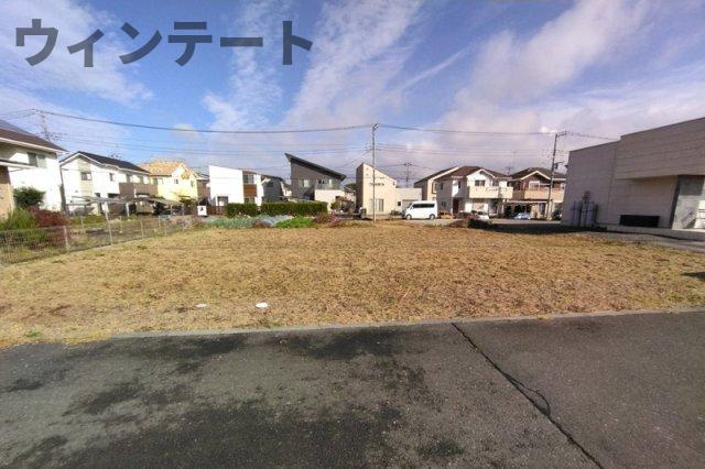 ゆとりある土地で、陽当たり・風通しも良好。ぜひ現地でご体感ください。