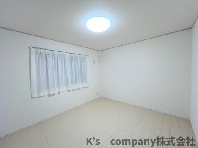 1階の洋室6帖◇