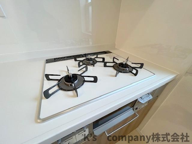 三口ガスコンロでお料理の幅が広がります◇