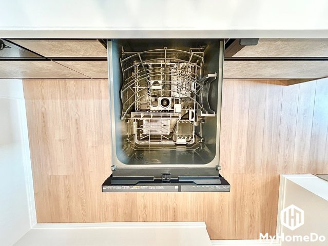手洗い不要で時短＆節水！忙しい毎日に嬉しい食洗機完備