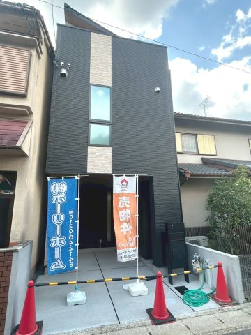 駐車1台可能です（サイズ制限有）
