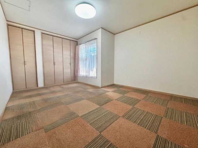 ※本画像は空室時の写真を加工し、家具・小物等を撤去したイメージです。　実際の仕様とは異なる場合がございます。