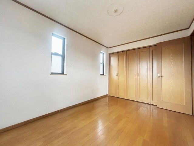※物件写真は一部、AIによる画像処理を行っており家具や備品が削除されております。現況とは異なることをご承知ください。