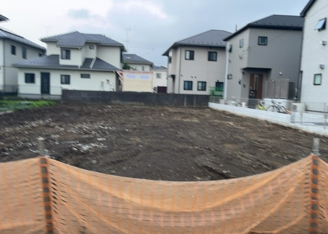 家を建てる前提で土地を探している場合、地盤の丈夫さは譲れない条件の一つです。地盤が脆弱だと追加工事が必要となります。また、過去に地盤沈下や液状化現象を起こした土地は、できるだけ避けた方がいいでしょう。
