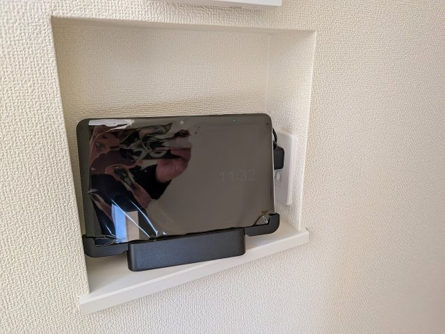 ～TVモニター付インターホン機能もある多機能タブレット～