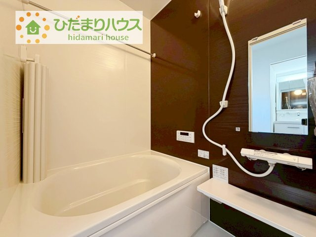 大人が足を伸ばしても十分な広さ！一人でゆっくりくつろぐ時間も大切です！