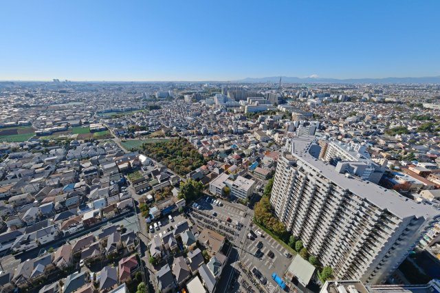 開放感ある眺望！晴れた日には富士山も見えます