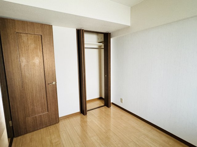 ～5.0帖の洋室です～