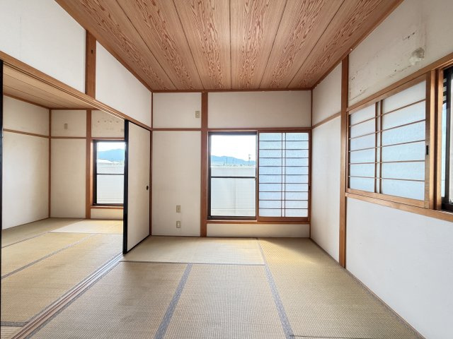 和室が二部屋続きなので広々利用して頂けます