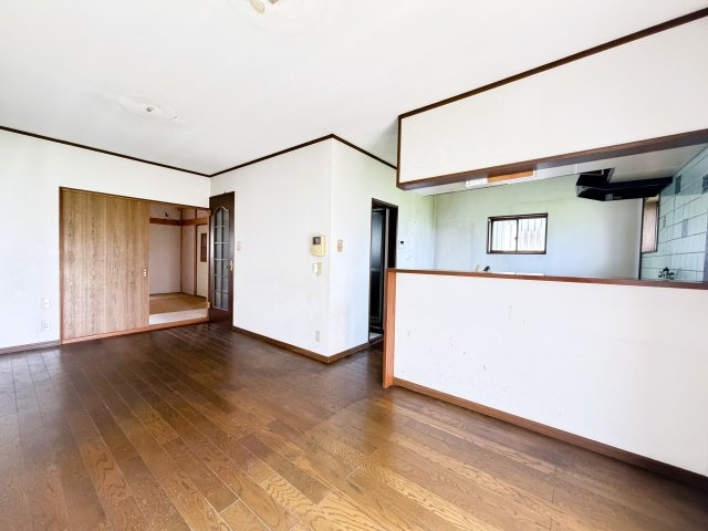 明るく開放的な広々LDK