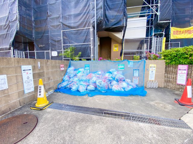 共用ゴミ場が施設内にあります♪