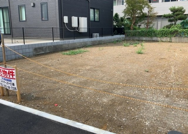 土地探しをしていると都市計画区域という言葉を目にすると思います。法律によって、都道府県知事や国土交通大臣が指定するエリアのことを指しており、都市計画区域は市街化区域と市街化調整区域に分けられています。