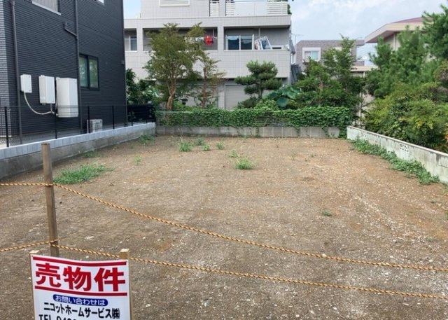家を建てる前提で土地を探している場合、地盤の丈夫さは譲れない条件の一つです。地盤が脆弱だと追加工事が必要となります。また、過去に地盤沈下や液状化現象を起こした土地は、できるだけ避けた方がいいでしょう。