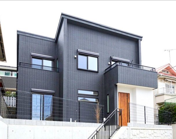 建物参考施工例。※間取り、色、デザイン等は決められた範囲内で自由に選べます。