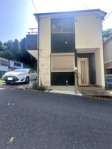 駐車場1台　シャワー付きのおうち