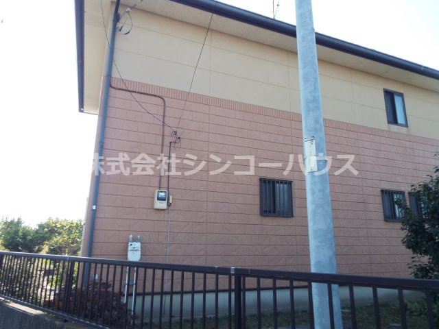 既存家屋は解体、更地での引渡しになります。
