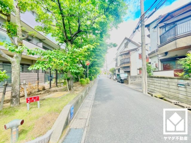 大切なペットと一緒に暮らせる住まいです（規約制限有・体長30cm以下の小型の犬、体長30cm以下の小型の猫、2頭以内で理事長の承認が必要）。