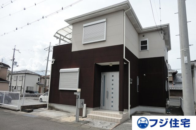 外観：327002167808