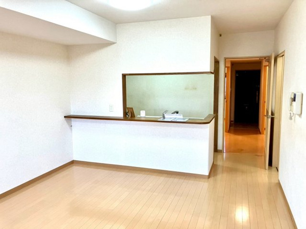 【ダイアパレスサンポート高松のリビングダイニング】