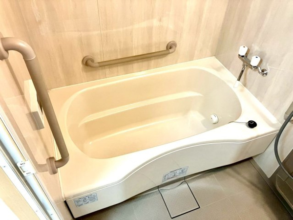 【ダイアパレスサンポート高松の浴室】