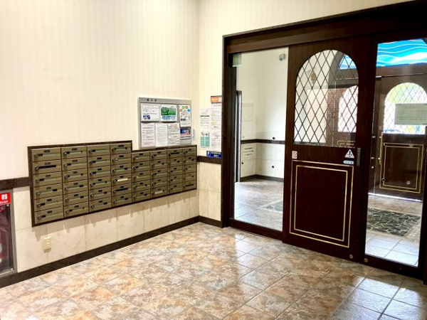 【ダイアパレスサンポート高松のエントランス】