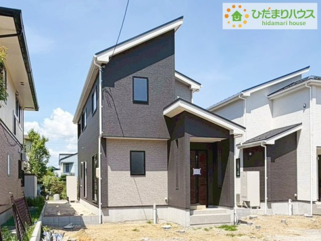 長年住んでも飽きの来ないモダンでシンプルな外観が特徴です
