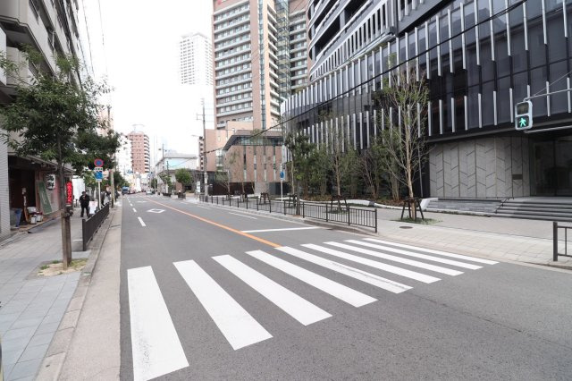 物件前の道路です。