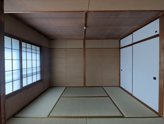 和室？：押入付です。