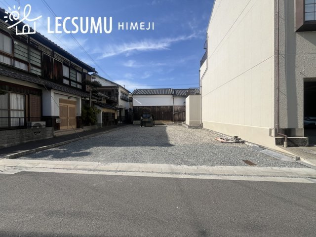 外観：328000608228