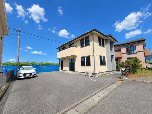 現在空き家の為随時ご見学可能です。お気軽にお問合せください。