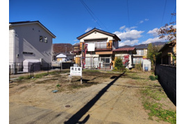 甲府市緑が丘建築条件なし売地700万円の外観