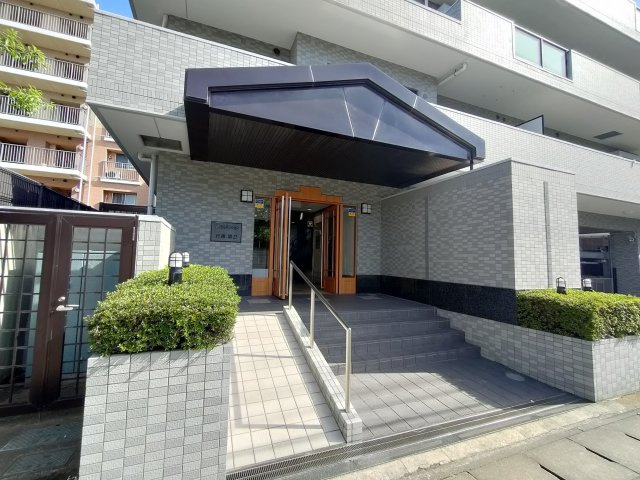【エントランス】