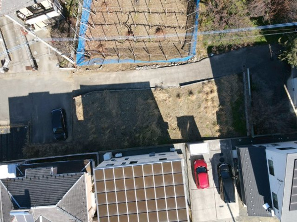 【笛吹市石和町上平井　売地の外観】