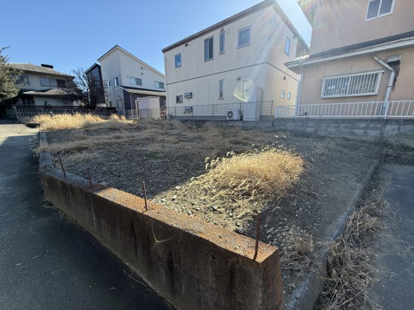 【笛吹市石和町上平井　売地の外観】