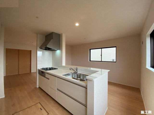 同じ工務店様の施工例です。