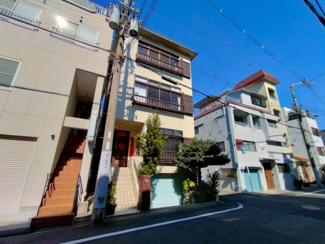 外観：327002221005